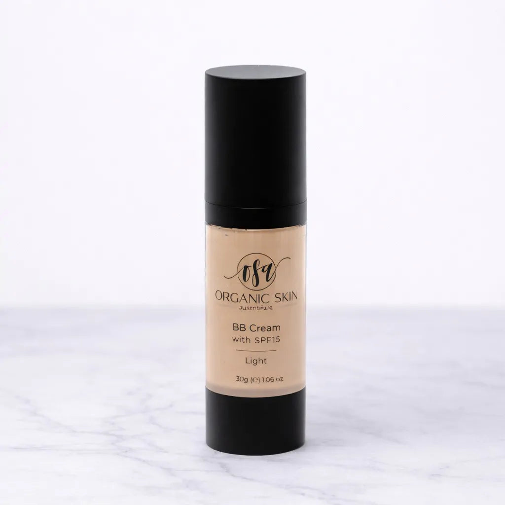 Tinted Moisturiser with SPF15 – Light